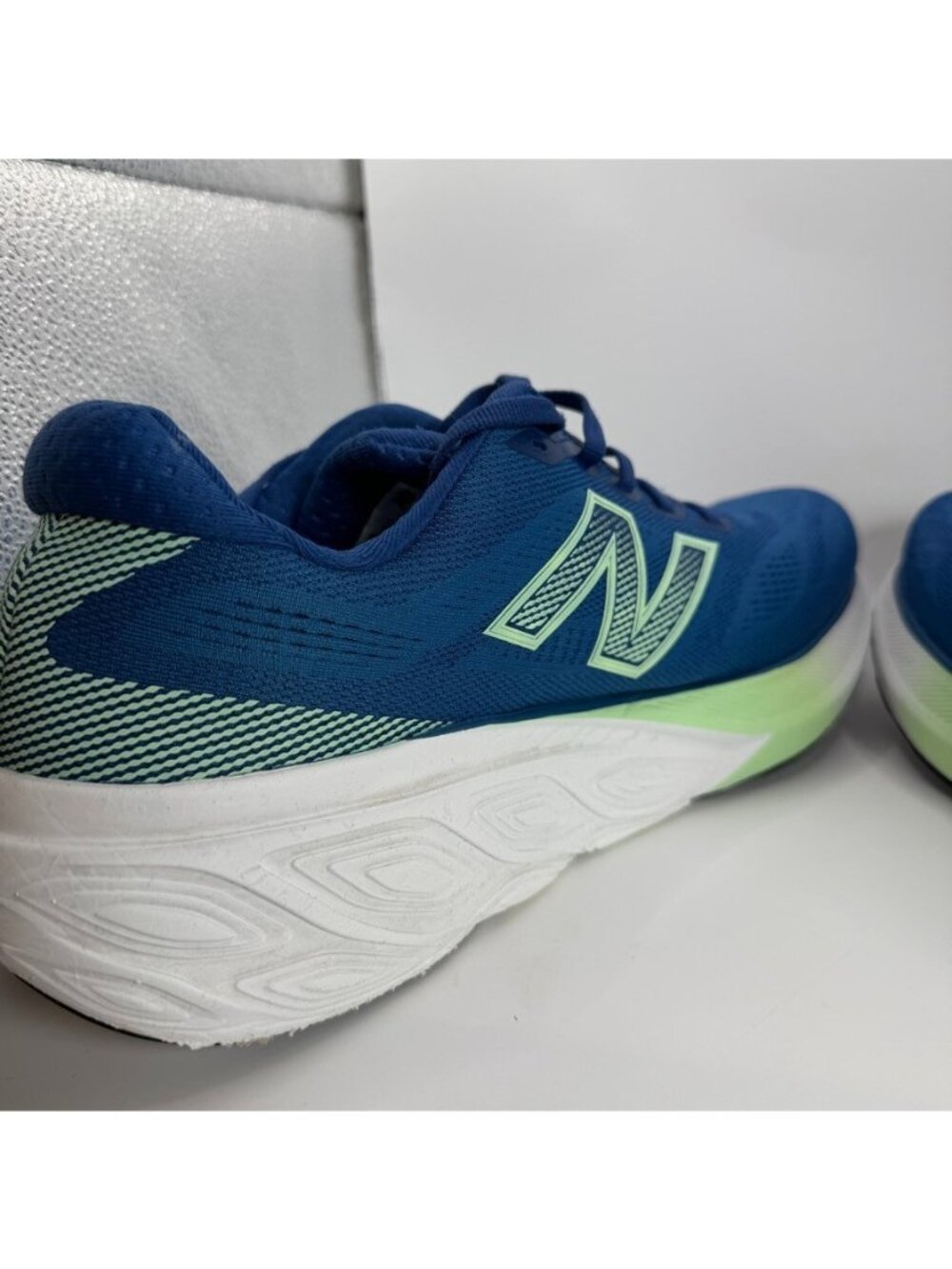 New Balance Fresh Foam X 880v15 Shoes Mens Size 11 2E Blue Running Cushioned Gym - Picture 8 of 12